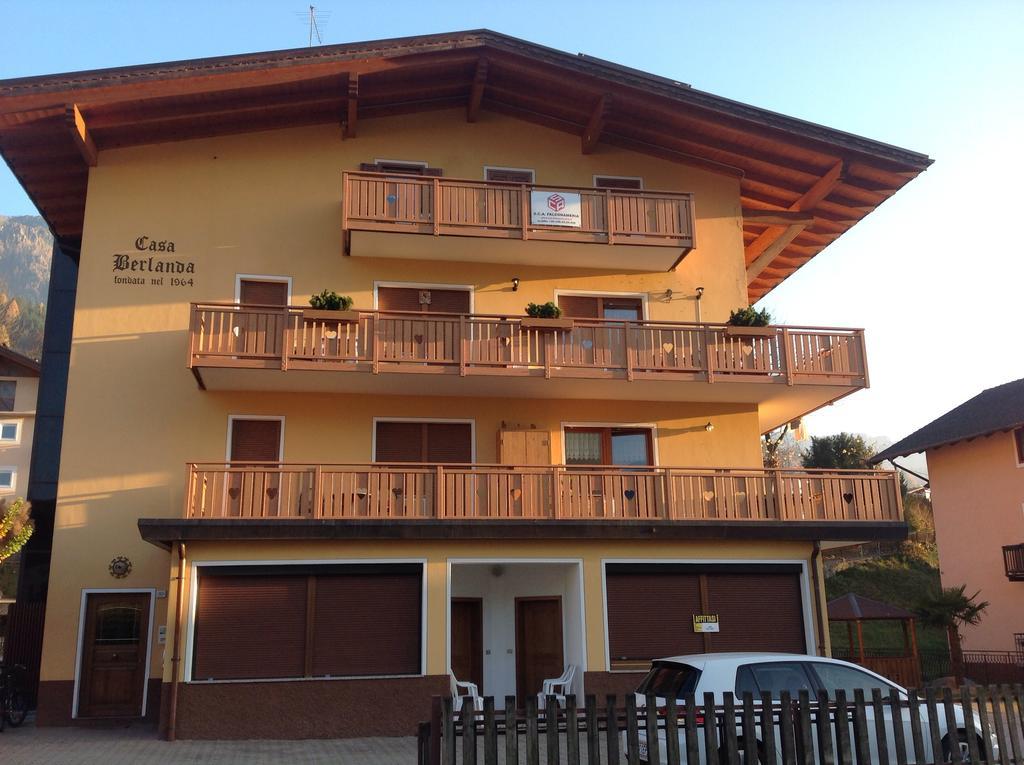 Casa Berlanda Apartment Fiera Di Primiero Exterior photo